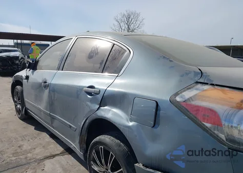 2012 Nissan Altima 2.5 S z USA, uszkodzony, nr VIN 1N4AL2AP3CN410002